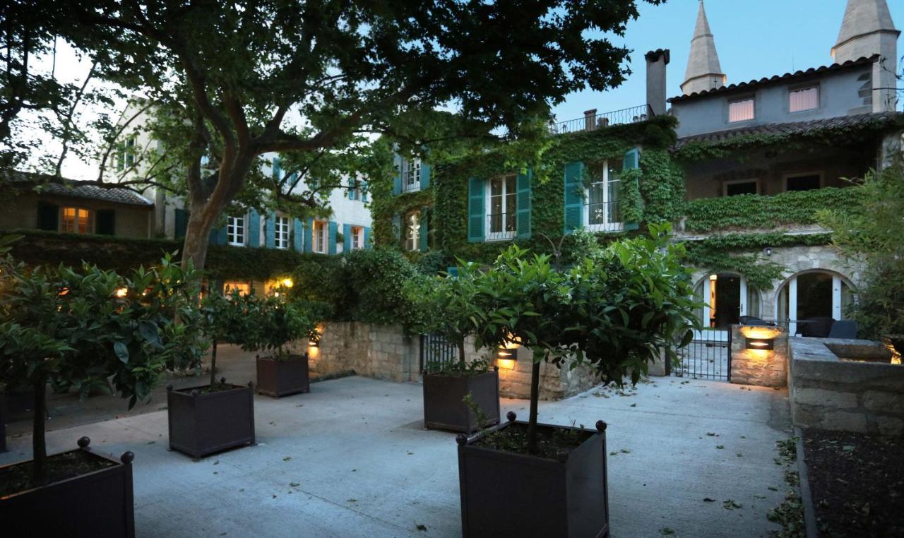 Le Prieure Hotel Villeneuve-les-Avignon Exterior photo